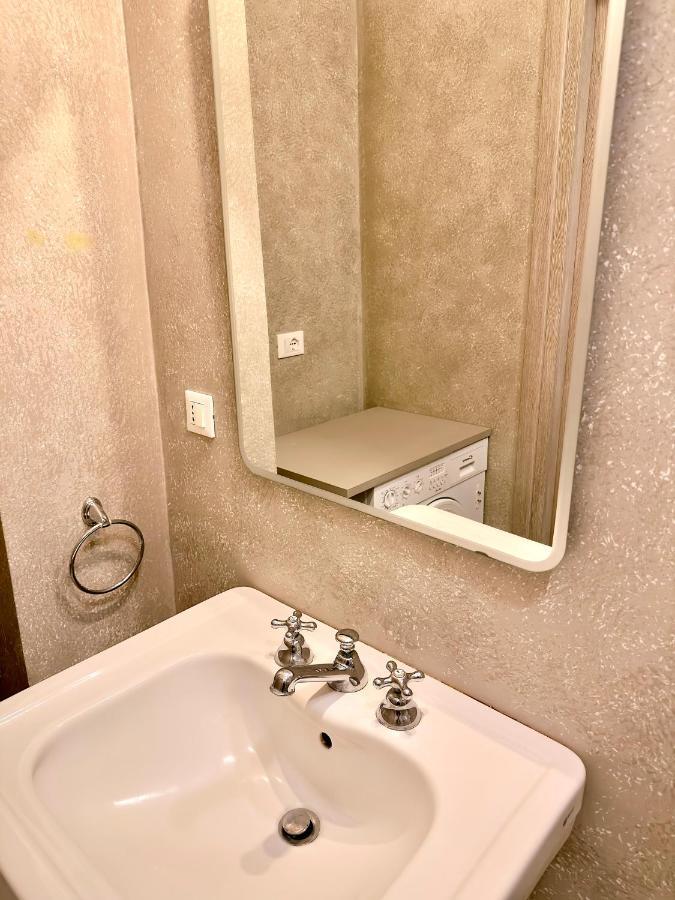 מילאנו Minimal Apartment Navigli מראה חיצוני תמונה